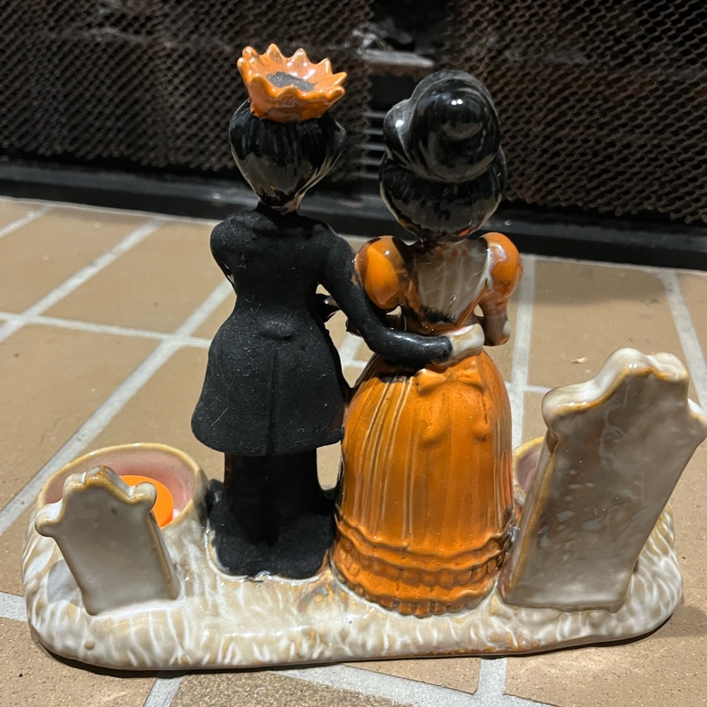 Yankee Candle Boney Bunch Prom King and Queen